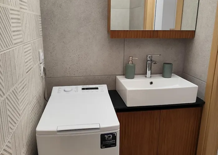 Parastaseis Georges Sq Apartamento