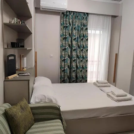 Parastaseis Georges Sq Patras