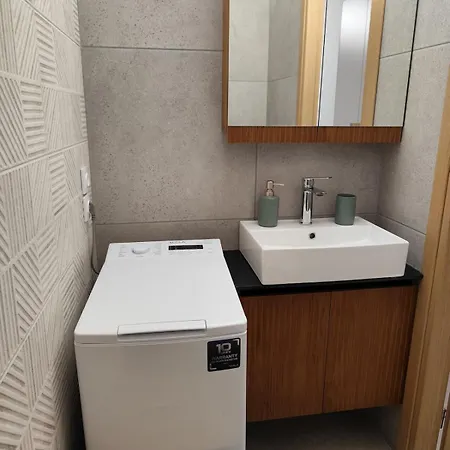 Parastaseis Georges Sq Apartment