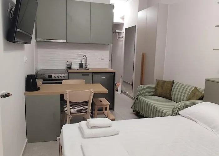 Parastaseis Georges Sq 아파트 파트라