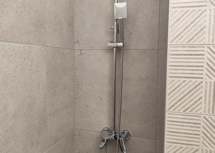 Parastaseis Georges Sq Apartman